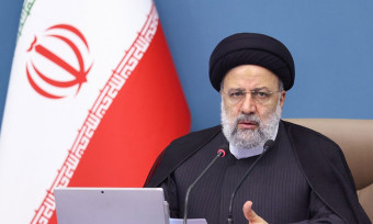 이란 대통령, 시위 확산에 놀라 뒤늦게 유감 표명