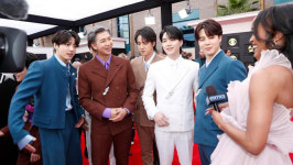 입대에도 끝나지 않은 BTS의 도전… 내년 그래미 노린다