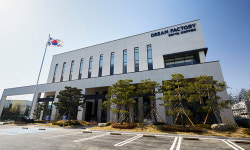 ‘드림팩토리 年 6000t 원두생산… K커피로 해외공략 [K브랜드 리포트]