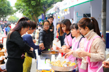 베트남 하노이서 울려 퍼진 변진섭의 노래