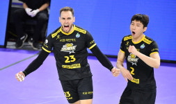 ‘비예나 더비’ 외인 싸움에선 KB 비예나가 이겼지만, 팀 승리는 대한항공의 몫