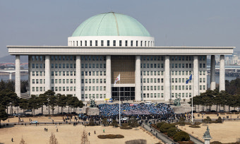 이재명 “헌법·형사소송법 위배”… 20쪽 분량 반박자료 배포