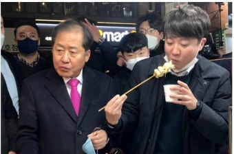 김재원, 이준석 탈당설에 “어떻게 될 것인지 잘 알고 있어 그런 선택 하지 않을 것”