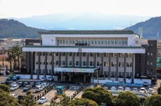 제주도 공무원 절반인 여성도 ‘숙직’ 근무