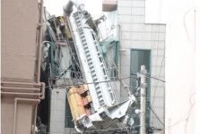 신세계건설 시공 ‘빌리브 리버런트’ 현장…중장비가 원룸 등 덮쳐