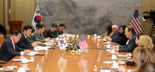 김진표, 하원의원 방한단 접견… 한·미의원연맹 창설 공감대