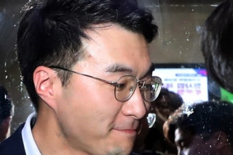 돈봉투 의혹, 60억 코인 논란까지…민주 서둘러 진상조사 나서