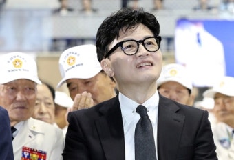 윤상현, 한동훈 휴대폰 분실 소동에 “목에 걸고 다녀라”