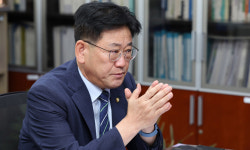 김정호 국회 기후특위 위원장 “오송참사, 집중호우 아닌 기후변화 때문이란 걸 직시해야” [세계초대석]