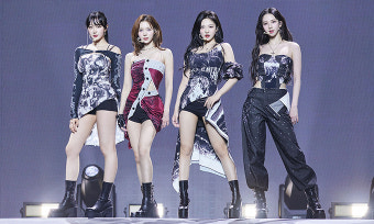 LA서 ‘블랙맘바’ 떼창… 에스파, 미주 투어 시작