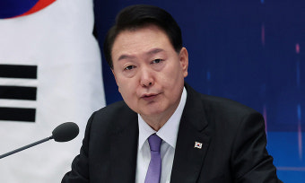 尹 “가짜뉴스 AI로 확산, 자유민주주의 훼손… AI 질서규범 확립을”