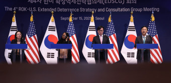 [속보] 한미 “북러 군사협력 안보리 결의 위반…대가 따르게 할 것”