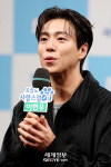 [포토] 이현우 오늘도 사랑스럽개 오늘 첫 방송 기대하세요!