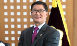 ‘성남시의회 잔혹사’ 법정 구속된 박광순 의장 결국 사임서 제출