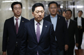 5선 중진 서병수 “김기현, 당대표 자리 버겁다. 용산만 쳐다볼 게 아니다”