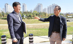 박상돈 천안시장, 주차 몸살 불당2동 상가밀집지역 해법 모색