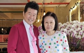 태진아 “중증 치매로 힘든 ‘옥경이’ 보며 가사 써…녹음 때도 수없이 눈물”