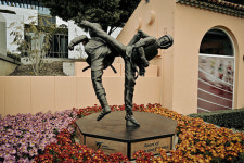 태권도, 올림픽 정식종식 중 10번째로 스위스 로잔 올림픽 박물관에 상징 조형물 설치… 태권도와 올림픽의 영원한 동행