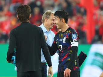 손흥민 2골 1도움·이강인 1어시스트·김민재 무실점…클린스만호, 중국 3-0 완파