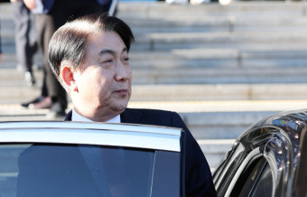 이동관 “거야 압력이나 정치적 꼼수로 사임하는 것 아냐”