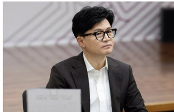 한동훈, 전두환 시절 프락치 강요당한 2명에 “사과”