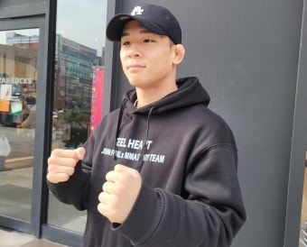 UFC 첫승 박현성 “길어야 7년…무조건 살아남겠다”