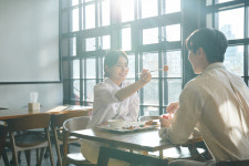 범죄자들도 세 끼 챙겨먹는데.. 일반인, 하루 평균 두 끼 먹는다