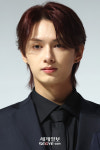 [포토] 세븐틴 준 매력적인 눈빛