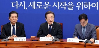 [포토] 최고위원회의서 발언하는 이재명 더불어민주당 대표