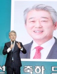 농협중앙회 25대 신임 회장 강호동 율곡농협조합장 당선