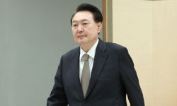 민주, ‘한동훈 사퇴 요구 의혹’ 尹 대통령 고발 결정