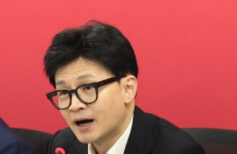 한동훈 “임종석-윤희숙 중 누가 경제 살릴 것 같나”