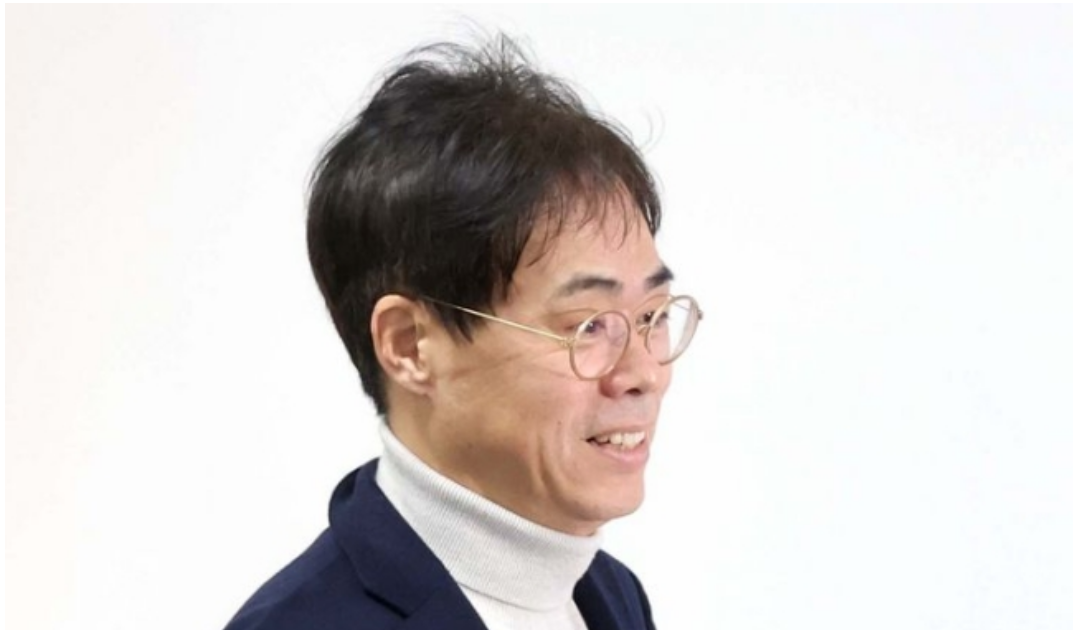 대통령실과 관련된 리박스쿨 압력 의혹, 경찰 수사에 착수하여 복잡해지는 사안.