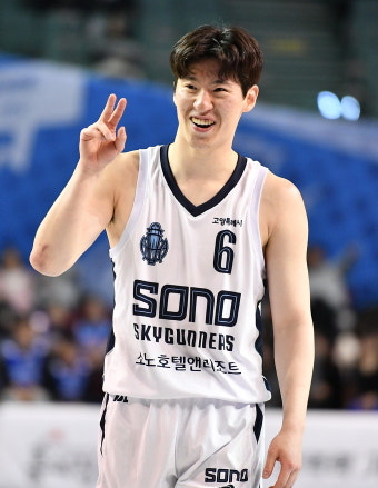 이번 시즌 국내 선수 최초…소노 이정현, 프로농구 5라운드 MVP 선정