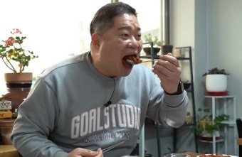 “현주엽, ‘먹방’ 찍느라 농구부 소홀” 휘문고 탄원서…교육청 조사