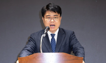 차기 의협회장에 ‘입틀막’ 임현택…정부 대화 조건으로 제시한 4가지