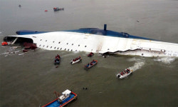 10년째 수장된 그날의 진실… 기억의 힘은 빛을 잃지 않았다