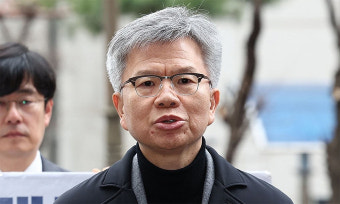 의협 비대위원장 3개월 면허정지 현실화…법원, 집행정지 신청 기각