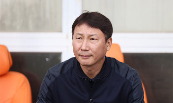 김상식 前 감독 ‘박항서 매직’ 이어갈까