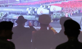 합참 “북한 대남전단 추정 물체 식별, 軍 조치 중”