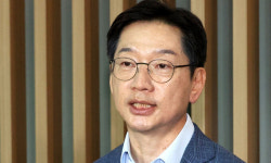 ‘친문 적자’ 김경수 “우리 정치는 ‘갈등의 조정자’ 역할하고 있나”