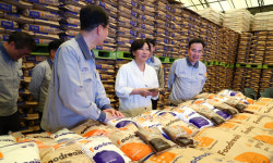 대한제당 찾은 송미령 장관 “설탕 가격 인하 협조해달라”