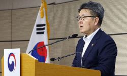 교육부 차관 “의평원장의 ‘의학교육 질 저하’ 발언, 깊은 유감”