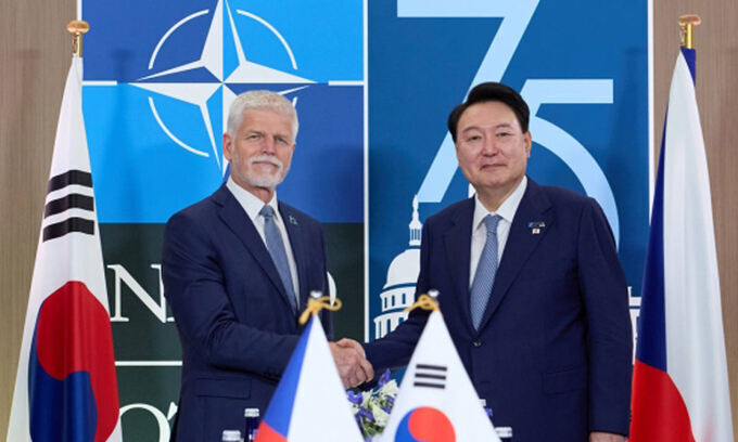 한국 수력원자력, 체코 두코바니 원전 2기 건설 계약 최종 확정        	