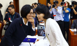 이진숙 부른 최민희 “저와 싸우려 말라”… 시작 전부터 기싸움