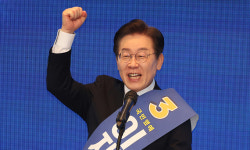 불붙는 민주 ‘수석 최고’ 경쟁… 김민석, ‘선두’ 정봉주와 격차 3%p대