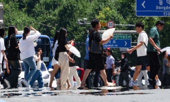 [속보] 기상청 “전국 장마 사실상 종료…폭염·열대야 지속”