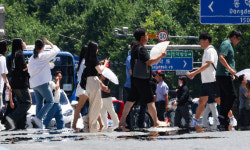 [속보] 기상청 “전국 장마 사실상 종료…폭염·열대야 지속”