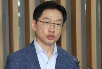 광복절 특사 ‘김경수 복권’ 제외 기류...조국 “선택적 사면·복권, 윤 정권 개탄”