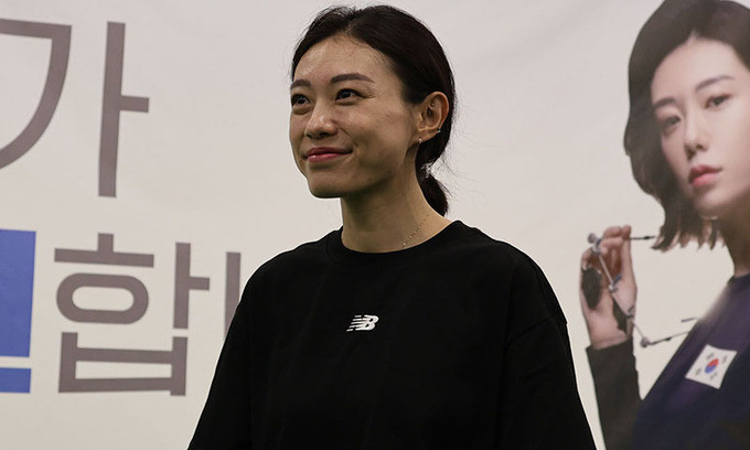 김예지 의원, 윤석열 탄핵 찬성에 표결하며 국민의힘 탈당 요구